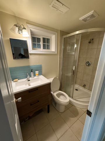 For Lease - 89 Cartier Crescent Unit# Basement-Main Bedroom, Richmond Hill, Ontario - Photo 4