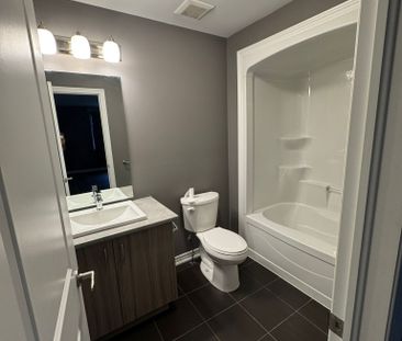 For Lease - 25 Mclaughlin Street, Welland, Ontario - Photo 6