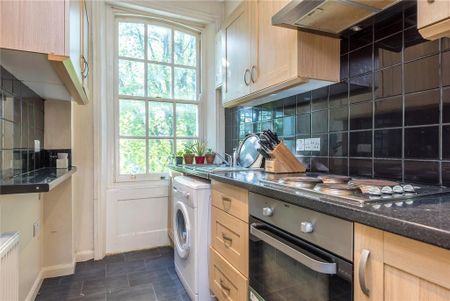 2 bedroom maisonette to rent - Photo 5