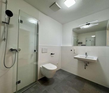 Moderne 2-Zimmer-Wohnung mit Balkon und Stellplatz in zentraler Lage - Foto 5