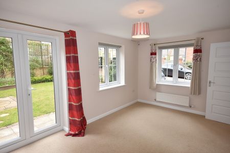 Kingdom Close, Thurcroft, Rotherham, South Yorkshire - Photo 2