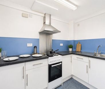 1 bedroom flat to rent - Photo 5