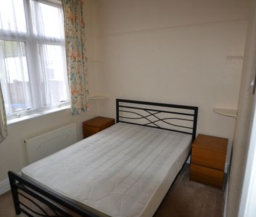 1 Bed Flat, Shirley Road, B27 - Photo 5