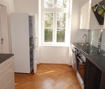 Wunderbare 3,5 Zimmer Balkon-Wohnung mit einzigartigem Altbauflair !! - Foto 3