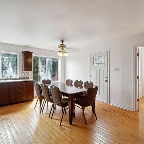 6672 28e Avenue - Photo 1