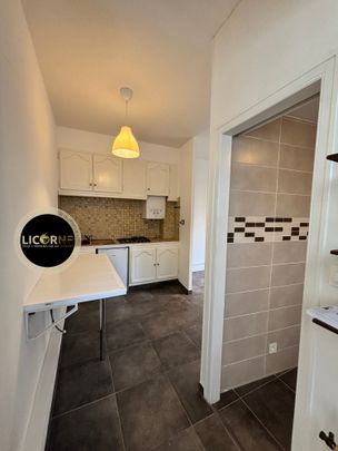 Location Appartement 1 pièce 19m² MARSEILLE 5ème - Photo 1