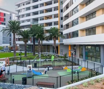 Two Bedroom One Bathroom with Balcony! - Photo 6