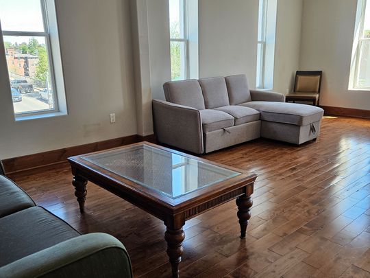 For Lease - 18 Bridge Street, Trent Hills, Ontario - Photo 1