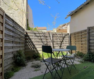 CABANNES CENTRE APPARTEMENT 2 PIECES TERRASSE - Photo 1