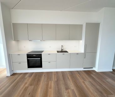 Moderne 3-værelses lejlighed med udsigt i Nørresundby - Photo 1