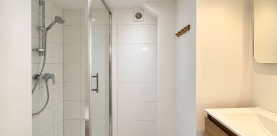 Studio te huur in Liège voor € 450 met 1 slaapkamer - foto 2