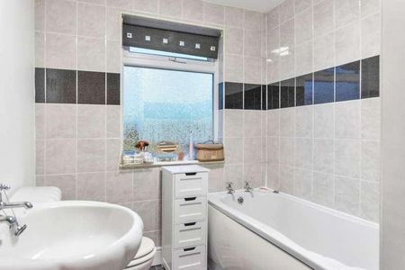 Minshull New Road, Crewe, CW1 - Photo 5