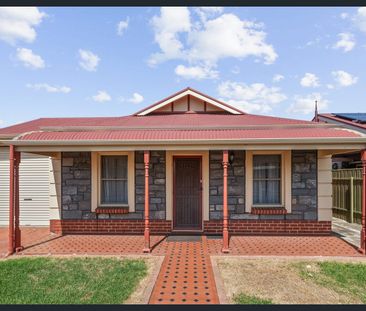 Charming three bedroom home ideal for families or professionals see... - Photo 6