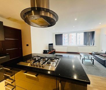 3 bedroom apartment to rent - Photo 4