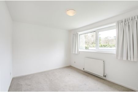 2 bedroom apartment to rent Stourbanks, Conifer Close, Christchurch, BH23 - Photo 4