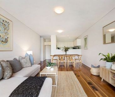 Fantastic Apartment In Redfern - Photo 2