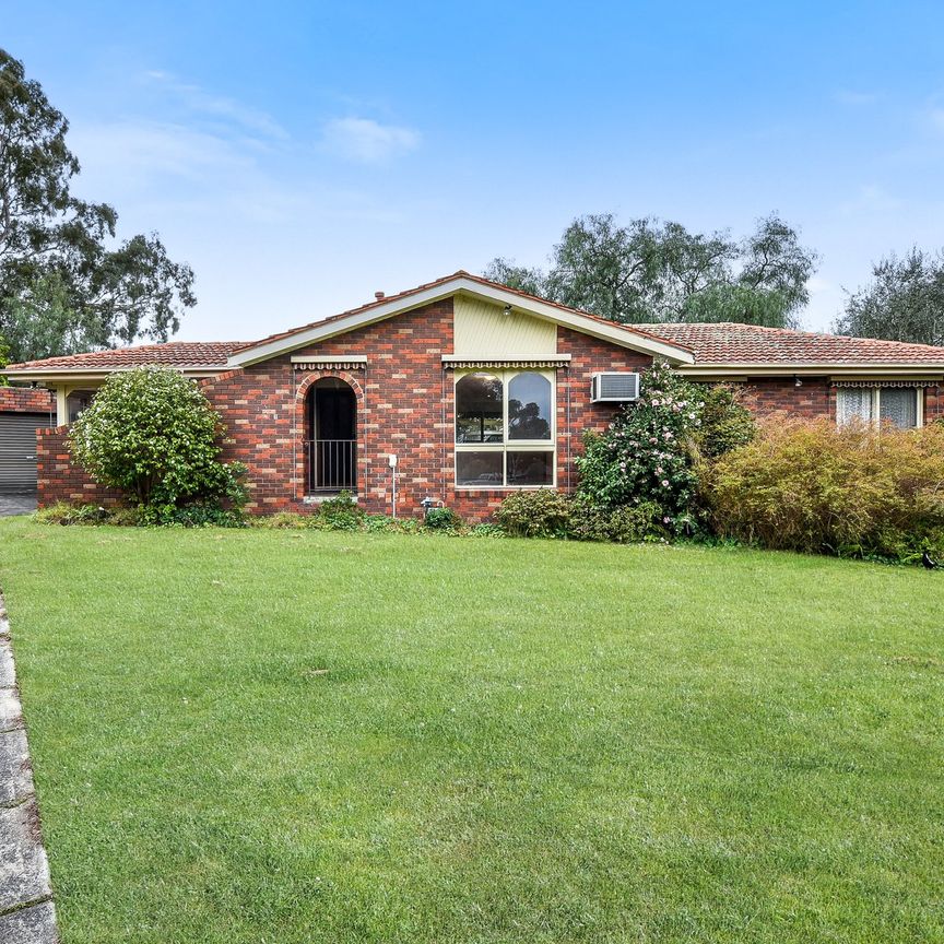 7 Raphael Court, Scoresby - Photo 1