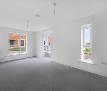 3 bedroom semi-detached house to rent - Photo 2