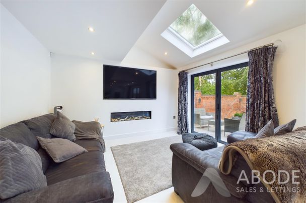 Little Bridge, Tutbury, DE13 9LW - Photo 1