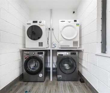 Studio to rent - Photo 6