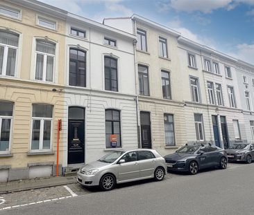 Gerenoveerde woning met 3 slaapkamers en tuin nabij Gent-Zuid! - Photo 3