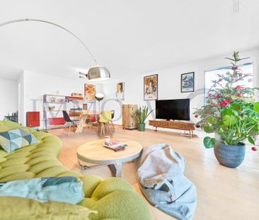 SPACIOUS STANDING WITH BALCONY + TERRACE AND LAKE VIEW - Foto 1