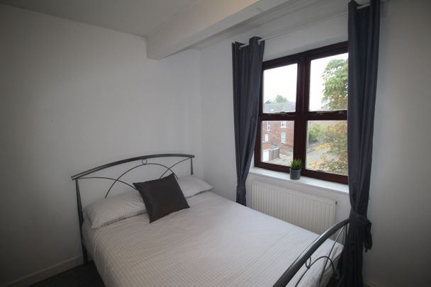 158A Woodsley Road, Flat 12, LS2 9LZ, Leeds - Photo 1