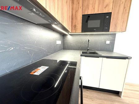 Pronájem bytu 2+kk v osobním vlastnictví 51 m², Kladno - Fotografie 3