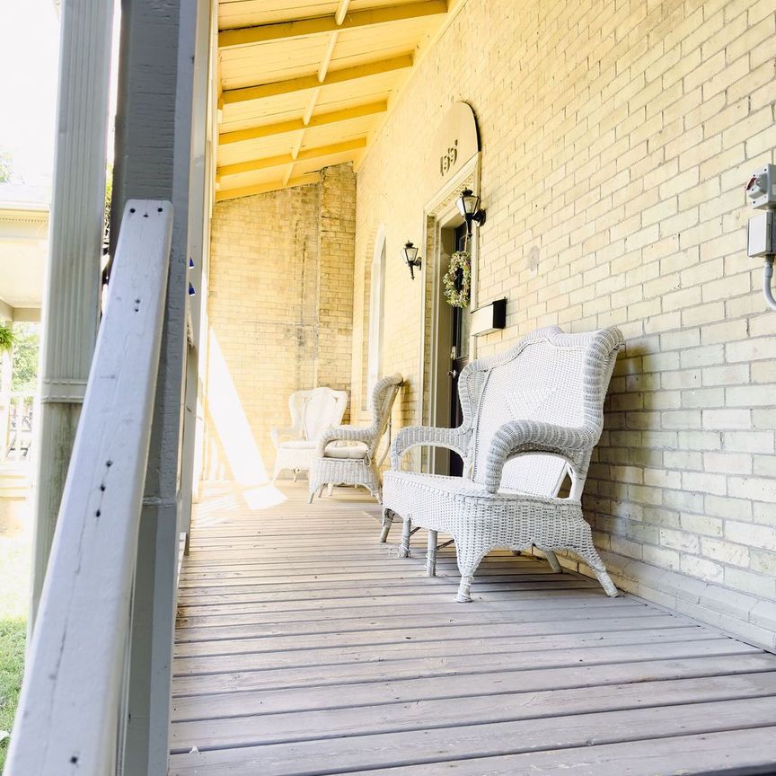 For Lease - 155 Grand Avenue, Cambridge, Ontario - Photo 1