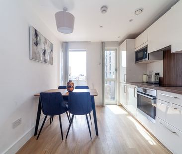 1 Bed Flat, Ivy Point, E3 - Photo 4