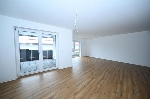 Neubau-Erstbezug! 4-Zimmer-Wohnung - Die Alternative zum Haus Seubersdorf - Zentral - Photo 1