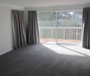 Bright and Airy - Photo 5