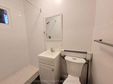 133 John Street S #2 - Photo 4
