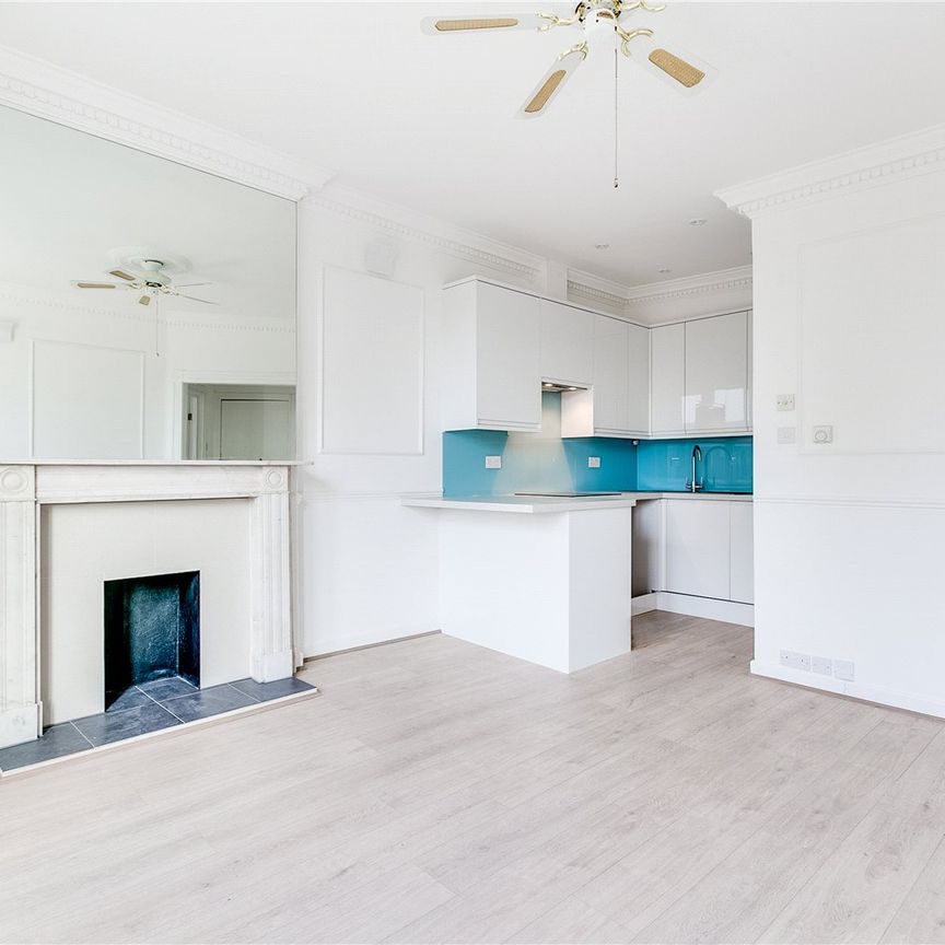 Russell Road, Holland Park, W14, London - Photo 1