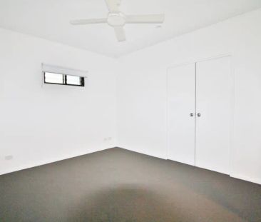 “Modern Three Bedroom Unit - Private Balcony - Air Con” - Photo 5