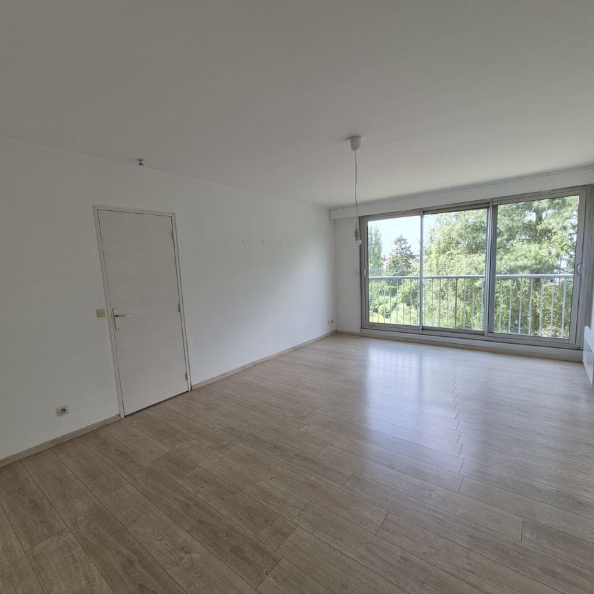 Location Appartement 2 pièces 50m² RONCHIN 59790 - Photo 1