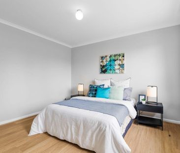 The Home That Outshines the Rest – 344 Chandler Road, Keysborough V... - Photo 5