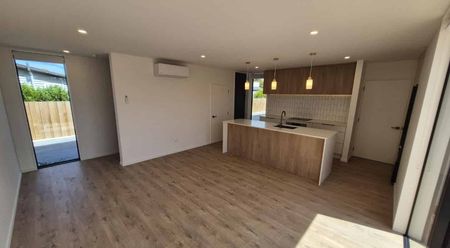 Stylish townhouse - Photo 4