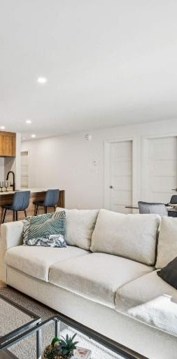 3 CH - 1 SDB - Huntingdon - $1,350 /mo - Photo 1