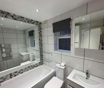 Staines Road, Feltham, TW14 - Photo 5