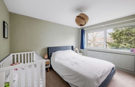 2 Bed Flat, Balmain Close, W5 - Photo 3