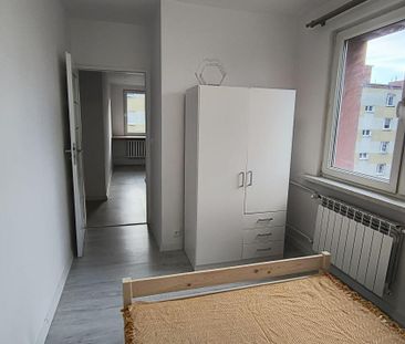 Funkcjonalne mieszkanie po remoncie - Photo 4