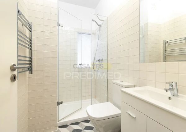 Apartment T2 in Cedofeita, Santo Ildefonso, Sé, Miragaia, São Nicolau e Vitória, Porto