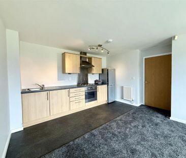 2 bedroom flat to rent - Photo 5