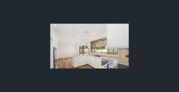 Family Entertainer - Photo 1