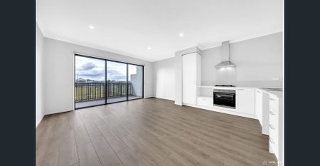 Brand New Modern 2- Bedroom Townhouse - Parkfront - Photo 5