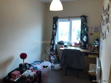 4 bedroom property to rent in Cardiff - Photo 2