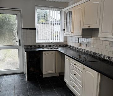 16 Princes Drive Newtownabbey, BT37 0AZ - Photo 6
