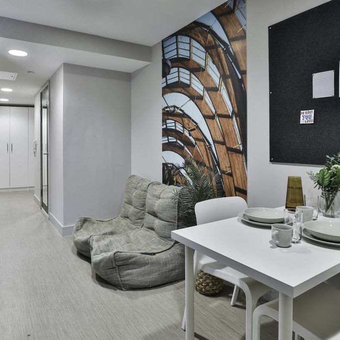 Studio to rent - Photo 1