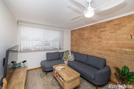Home For Rent - Photo 5